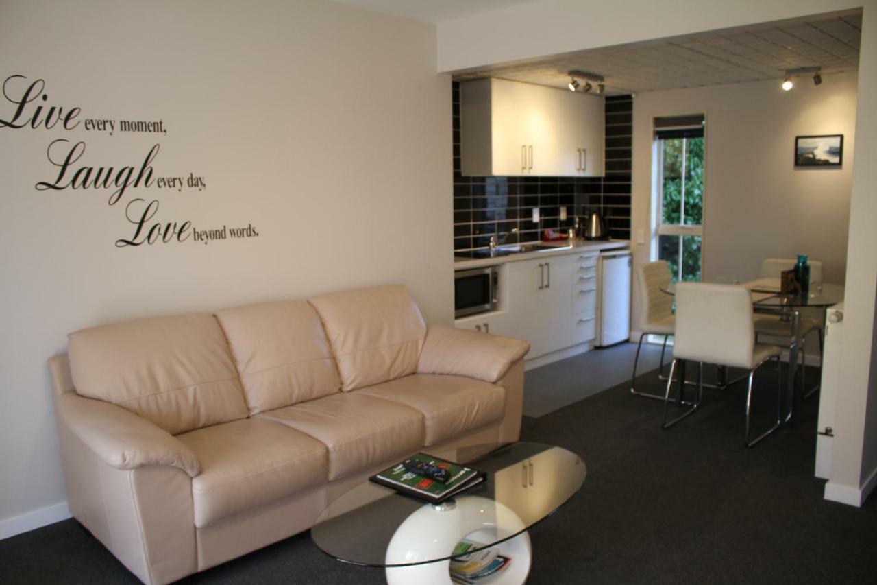 במוטל אינברקארגיל Birchwood Manor מראה חיצוני תמונה